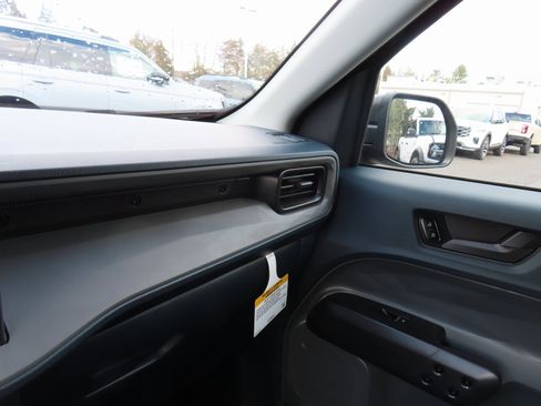 New 2026 Ford Maverick XL image 11