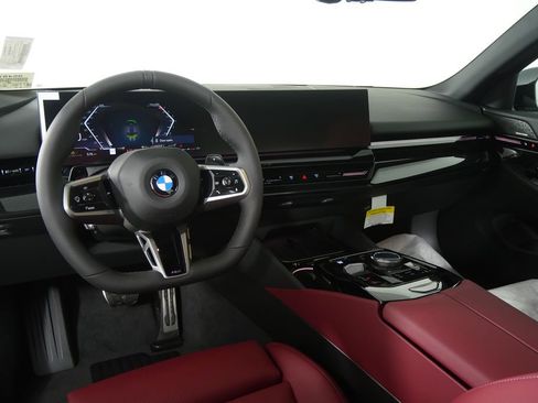 New 2026 BMW 530i xDrive image 18