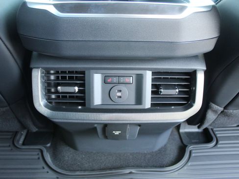 New 2026 Ford F150 Platinum w/ Equipment Group 702A High AWD/4WD image 17