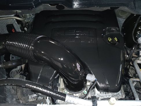 Used 2015 RAM 1500 Outdoorsman image 29