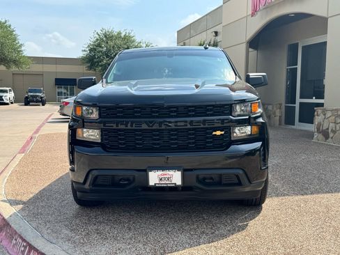 Used 2021 Chevrolet Silverado 1500 Custom image 5