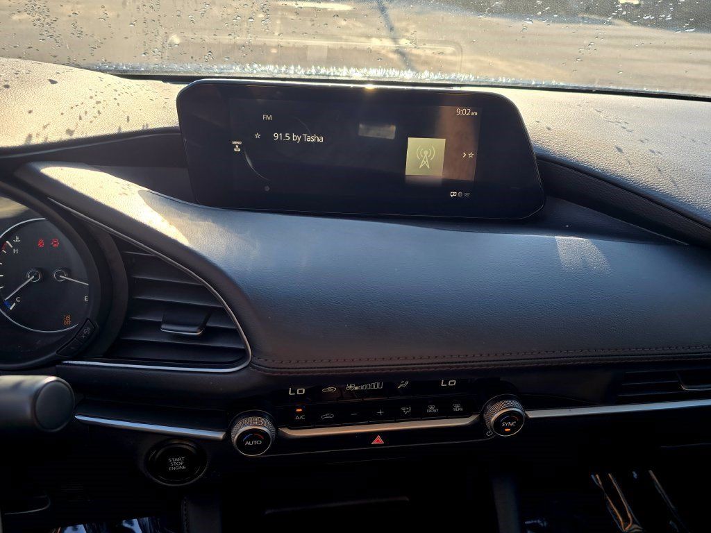 Used 2025 MAZDA MAZDA3 s FWD image 21