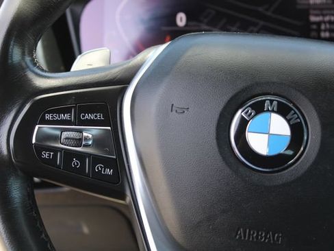 Used 2020 BMW 330i Sedan w/ Driving Assistance Package RWD image 19