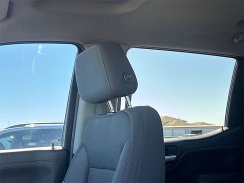 Used 2021 Chevrolet Silverado 1500 LT Trail Boss w/ Bed Protection Package image 11