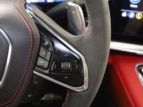 Used 2023 Chevrolet Corvette Stingray Premium Conv w/ Z51 Performance Package RWD image 58