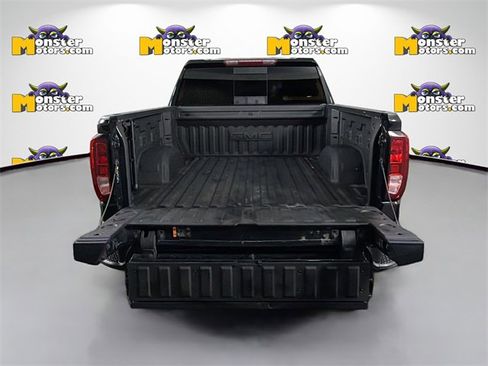 Used 2022 GMC Sierra 1500 Elevation w/ Preferred Package image 23