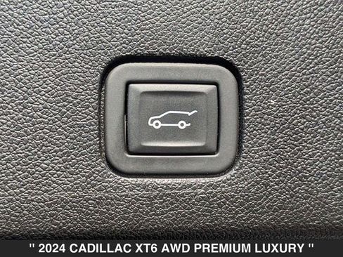 Used 2024 Cadillac XT6 Premium Luxury image 30