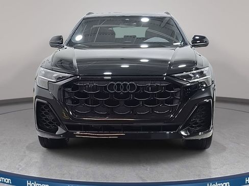 Used 2025 Audi Q8 Premium Plus AWD/4WD image 3