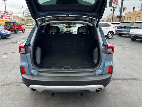 Used 2025 Ford Escape Platinum image 27