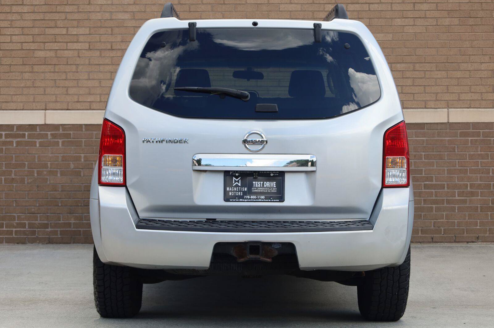 Used 2008 Nissan Pathfinder S AWD/4WD image 10