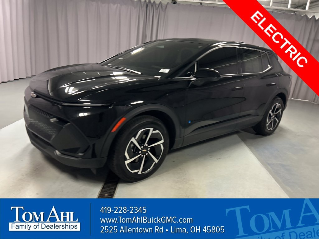 Used 2025 Chevrolet Equinox EV LT FWD image 3
