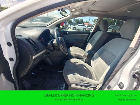 Used 2012 Nissan Sentra 2.0 SR w/ Special Edition Pkg FWD image 9