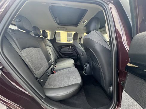 Used 2016 MINI Cooper Clubman FWD image 17