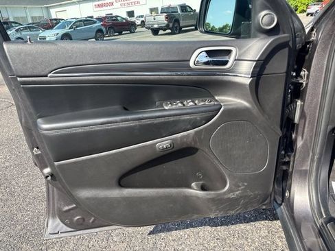 Used 2021 Jeep Grand Cherokee Limited AWD/4WD image 7
