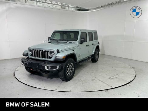 Used 2024 Jeep Wrangler Sahara w/ Technology Group AWD/4WD image 1