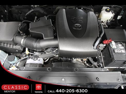 Used 2023 Toyota Tacoma TRD Off-Road AWD/4WD image 18