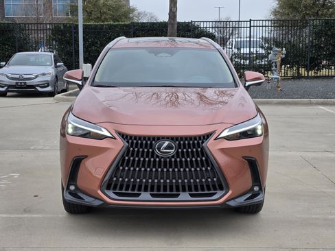 Used 2025 Lexus NX 350 AWD w/ Premium Package image 4