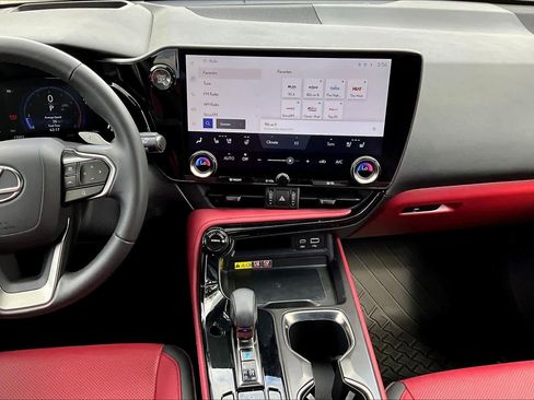 Used 2024 Lexus NX 350 AWD image 7