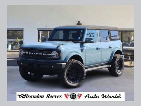 Used 2022 Ford Bronco Outer Banks image 1