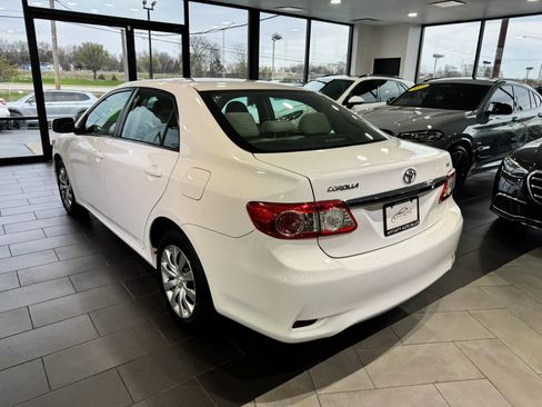 Used 2013 Toyota Corolla LE image 3