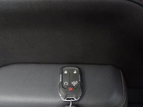 Used 2021 GMC Sierra 1500 AT4 image 58