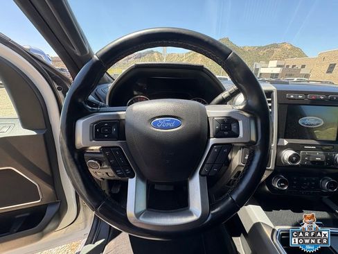 Used 2021 Ford F250 Platinum w/ FX4 Off-Road Package AWD/4WD image 2