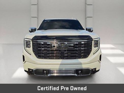 Used 2024 GMC Sierra 1500 Denali Ultimate AWD/4WD image 8