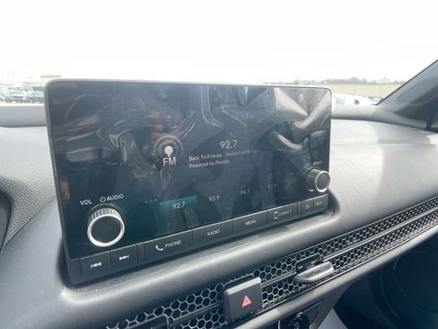 Certified 2025 Honda HR-V Sport image 16