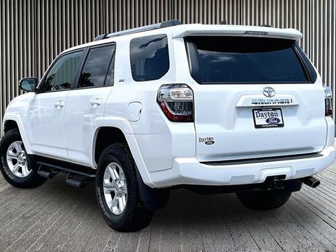 Used 2023 Toyota 4Runner SR5 Premium w/ Moonroof Package AWD/4WD image 11