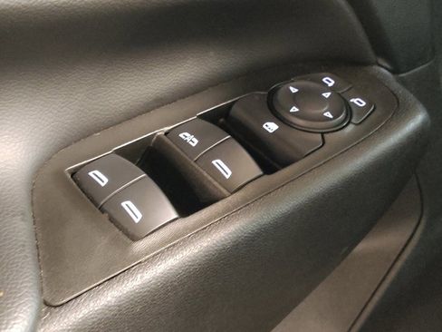 Used 2022 Chevrolet Equinox LT FWD image 27