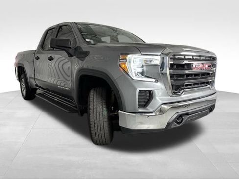 Used 2020 GMC Sierra 1500 Base w/ Fleet Convenience Package image 3