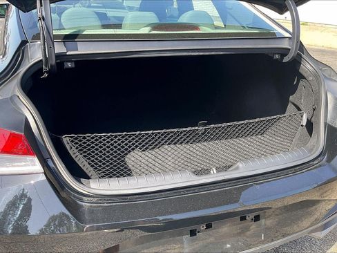 Used 2023 Hyundai Elantra SEL w/ Convenience Package FWD image 4