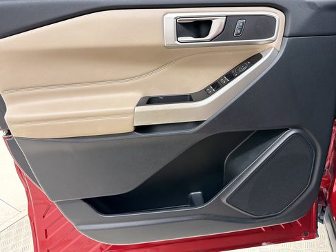 Certified 2020 Ford Explorer XLT w/ Equipment Group 202A RWD image 13