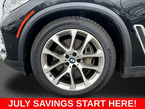 Used 2021 BMW X5 xDrive45e w/ Parking Assistance Package AWD/4WD image 39