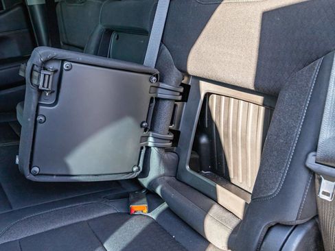 Used 2021 Chevrolet Silverado 1500 LT Trail Boss w/ Convenience Package II image 21