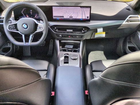 New 2025 BMW 330i xDrive Sedan w/ M Sport Package AWD/4WD image 16