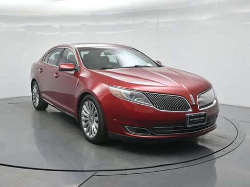 Used 2013 Lincoln MKS AWD image 24
