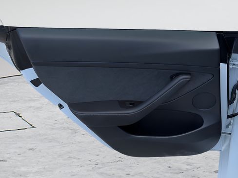 Used 2023 Tesla Model 3 Standard Range RWD image 19