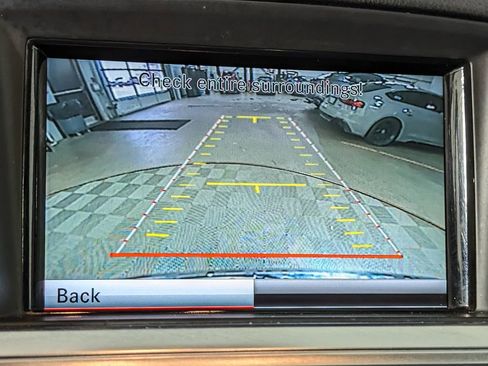 Used 2013 Mercedes-Benz ML 350 4MATIC image 24