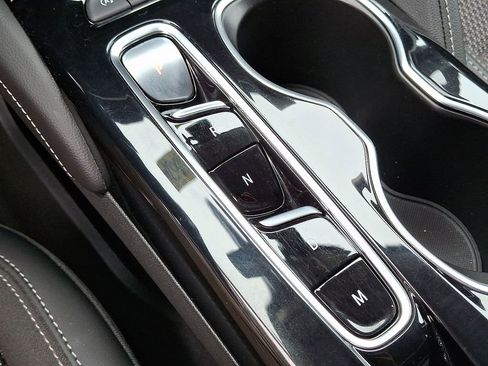 Used 2023 Buick Envision Preferred w/ Sport Touring Package image 16