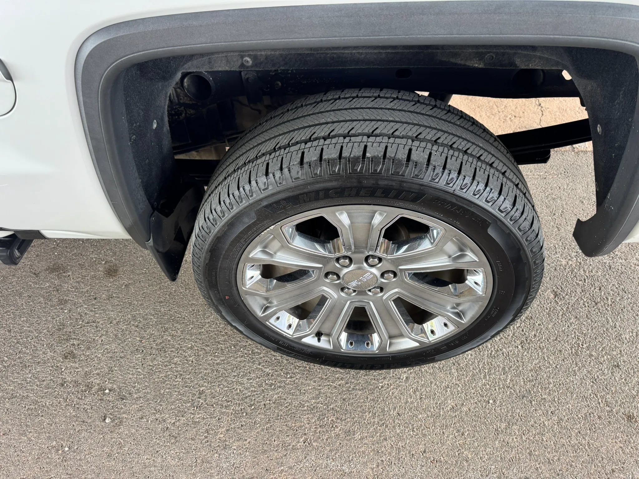 Used 2018 GMC Sierra 1500 Denali w/ Denali Ultimate Package AWD/4WD image 30