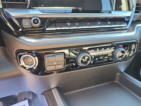 New 2026 Chevrolet Silverado 3500 LT w/ Convenience Package image 16