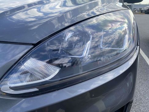 Used 2022 Ford Escape SE image 11