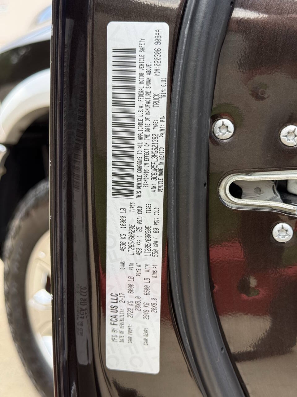 Used 2017 RAM 2500 Laramie AWD/4WD image 39