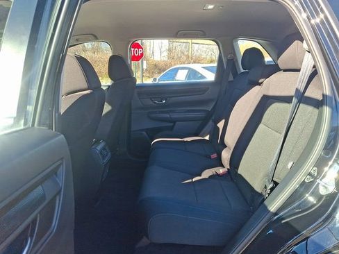 Used 2023 Honda CR-V LX image 10