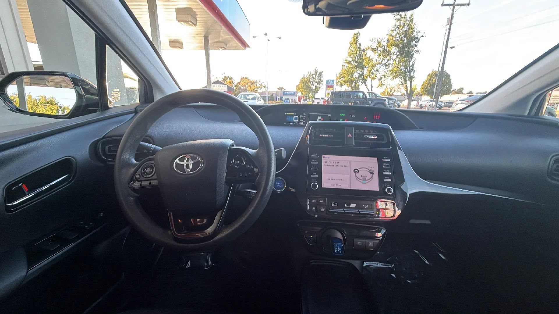 Used 2020 Toyota Prius LE AWD/4WD image 17