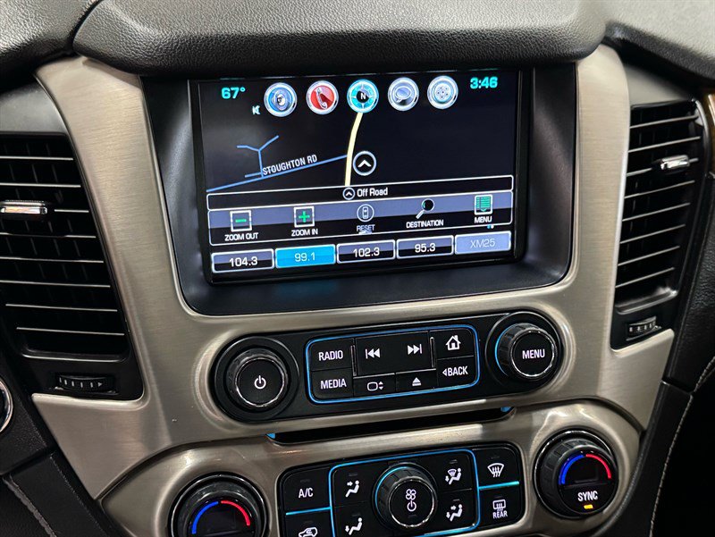 Used 2017 GMC Yukon Denali w/ Open Road Package AWD/4WD image 22