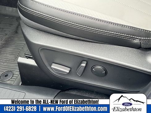 New 2026 Ford Escape Platinum w/ Premium Technology Package image 22
