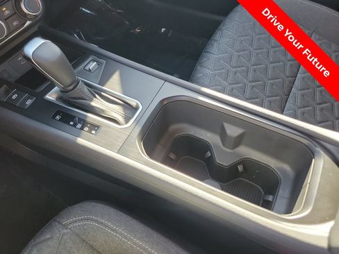 Certified 2025 Nissan Kicks SV FWD image 13