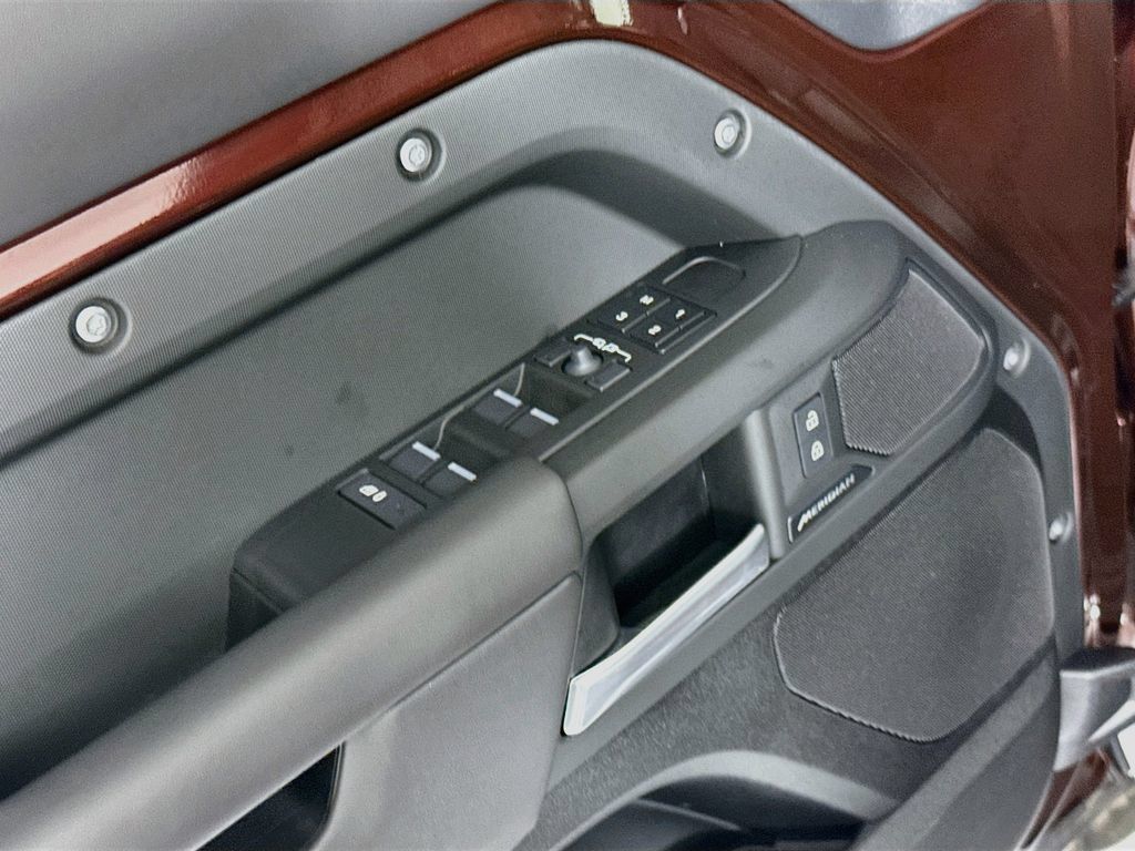 Used 2025 Land Rover Defender 130 S AWD/4WD image 23